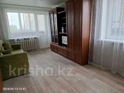 1-комнатная квартира, 36 м², 3/4 этаж помесячно, Ухабова за 95 000 〒 в Петропавловске