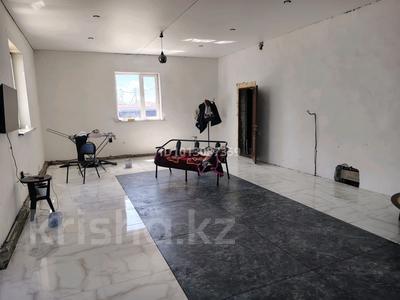 Часть дома · 6 комнат · 240 м² · 10 сот., мкр Уркер, Мкр Уркер жантаи батыр 44 — Мади жантаи батыр за 55 млн ₸ в Астане, Нура р-н