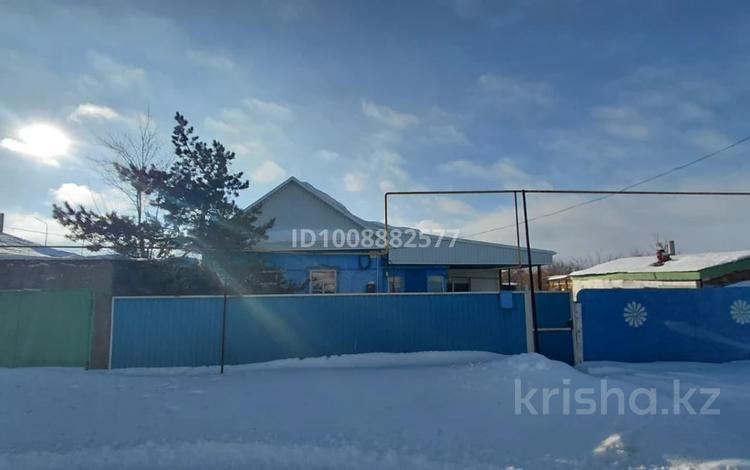 Отдельный дом · 4 комнаты · 85 м² · 17 сот., Ауезова 35 за 15 млн 〒 в Мартуке — фото 2