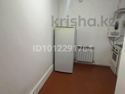 Часть дома · 1 комната · 30 м² · 7 сот., мкр Улагат — Пахтакор-1 улица Тулпар за 60 000 ₸ в Шымкенте, Енбекшинский р-н