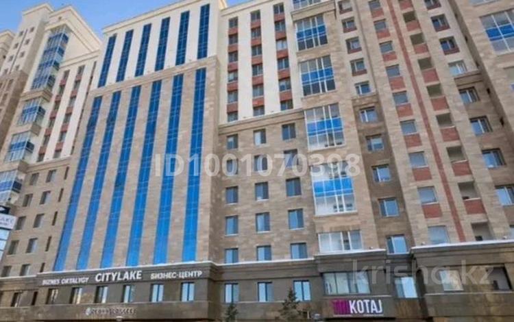 2-бөлмелі пәтер · 75 м² · 8/13 қабат, Сыганак 6, бағасы: 41 млн ₸ в Астане, Нура р-н — фото 2