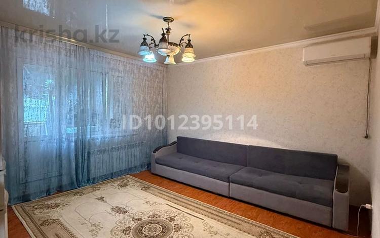 2-бөлмелі пәтер · 54.3 м² · 3/12 қабат, Мкр. Аксай-1А 13, бағасы: 300 000 ₸ в Алматы, Ауэзовский р-н — фото 2