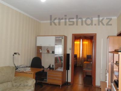 3-бөлмелі пәтер · 60 м² · 5/5 қабат, Алмагүл ш/а. 5, бағасы: 38 млн ₸ в Алматы, Бостандыкский р-н