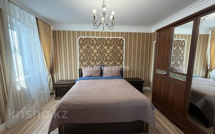 3-комнатная квартира · 105 м² · 11/16 этаж, Пр.Кабанбай батыра 29 за 40 000 ₸ в Астане, Есильский р-н — фото 2