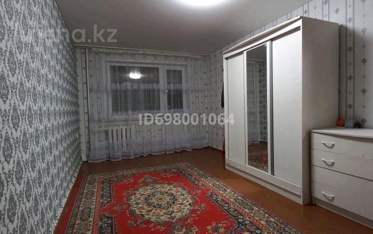 1-комнатная квартира, 31 м², 2/5 этаж помесячно, Генерала Дюсенова 14 — Торайгырова