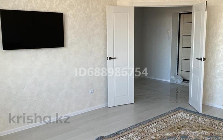 1-комнатная квартира · 50 м² · 9/9 этаж, мкр. Алтын орда, Мангилик Ел 21 за 150 000 ₸ в Актобе — фото 8