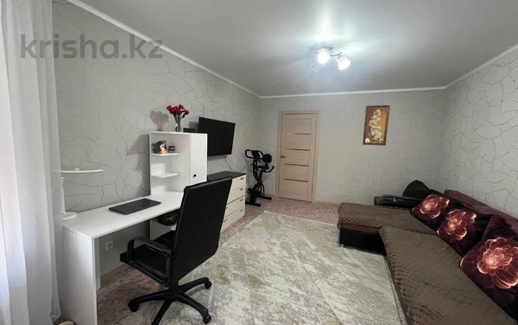 1-бөлмелі пәтер · 37.6 м² · 6/9 қабат, Юбилейный 8, бағасы: 19.4 млн ₸ в Костанае — фото 2