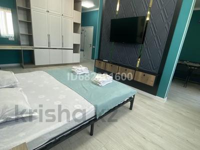 1-комнатная квартира · 50 м² · 9/14 этаж, 14 микрорайон №84 участок — Звезда Актау за 15 000 〒