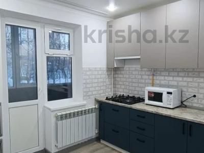 2-комнатная квартира · 54 м² · 1/5 этаж, мкр 8, А.Молдагулова за 19.5 млн ₸ в Актобе