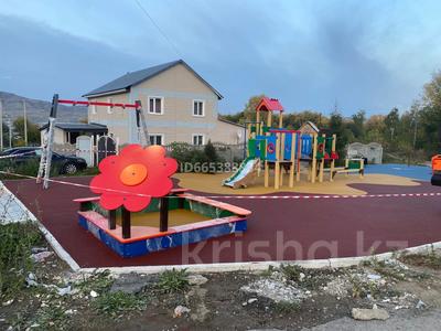 Жеке үй · 8 бөлме · 250 м² · 10 жүзд., Куленовка 9 — Бастау, бағасы: 75 млн ₸ в Усть-Каменогорске