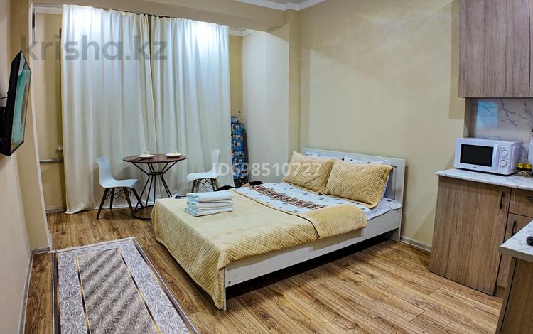 1-бөлмелі пәтер · 35 м² · 8/10 қабат, Карасай батыра 326 — Карасай батыра, бағасы: 12 000 ₸ в Алматы, Алмалинский р-н — фото 13