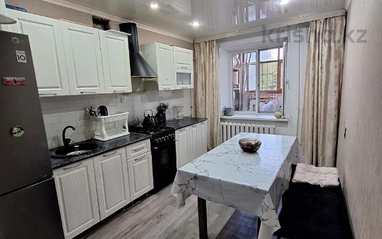 2-бөлмелі пәтер · 55 м² · 1/10 қабат, Гагарина, бағасы: 18.5 млн ₸ в Уральске — фото 2