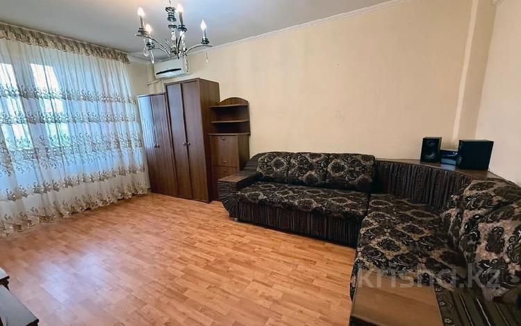 1-бөлмелі пәтер · 43 м² · 9/10 қабат, Райымбека 245Б, бағасы: 29 млн ₸ в Алматы — фото 38