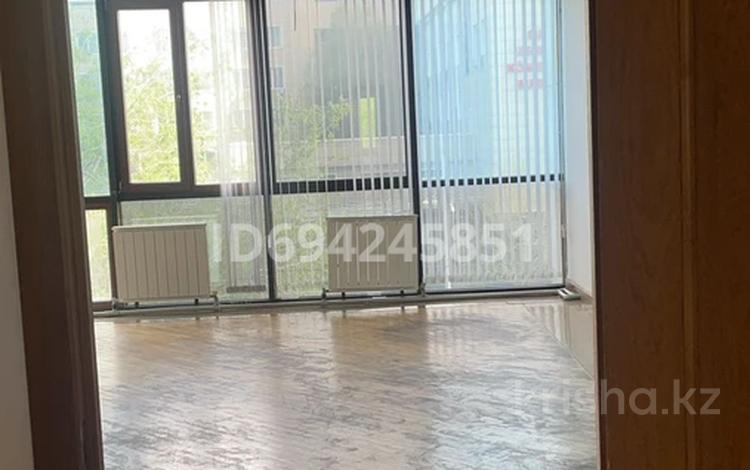 Офисы · 65 м² за 585 000 ₸ в Алматы, Алмалинский р-н — фото 16