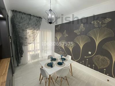 2-комнатная квартира · 80 м² · 8/9 этаж, Валиханова 13-21 за 19 000 ₸ в Атырау