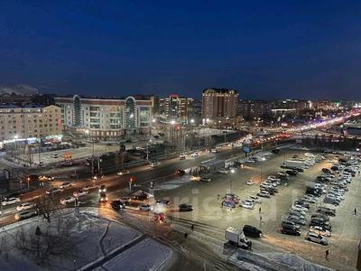 1-бөлмелі пәтер · 33 м², Проспект Алии Молдагуловой 57г — Гипер Дина, БЦ Капитал Плаза, Кол Авто, теннисный корт, лётное училище, бағасы: 11 000 ₸ в Актобе