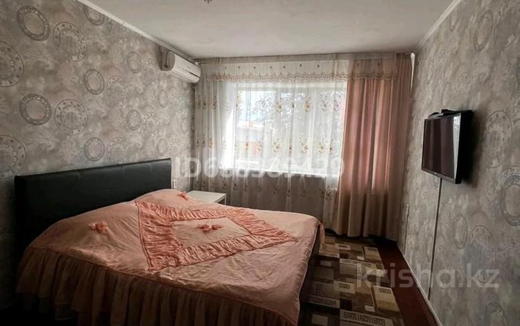 2-комнатная квартира, 48 м², 3/5 этаж посуточно, Торайгырова 44 за 10 000 〒 в Павлодаре — фото 7