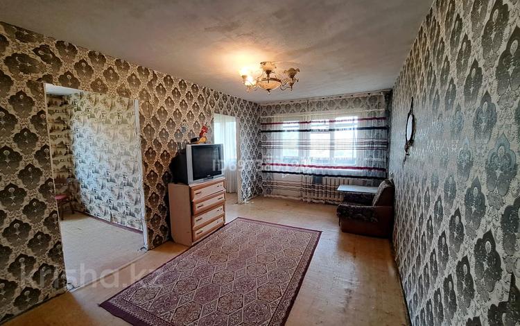 4-бөлмелі пәтер · 64 м² · 5/5 қабат, Пришахтинск, 23й микрорайон 25 — 23 микрорайон, дом 25, бағасы: 10.8 млн 〒 в Караганде, Алихана Бокейханова р-н — фото 2