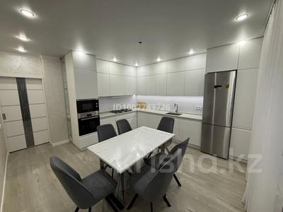 4-комнатная квартира · 150 м² · 2/6 этаж, Абая 57/2 — ТРК Алем плаза за 67 млн 〒 в Уральске