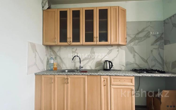 2-комнатная квартира · 43 м² · 7/7 этаж, мкр Акбулак, Касыма Шарипова 206/4 — Рыскулова- Саина за 180 000 ₸ в Алматы, Алатауский р-н — фото 4