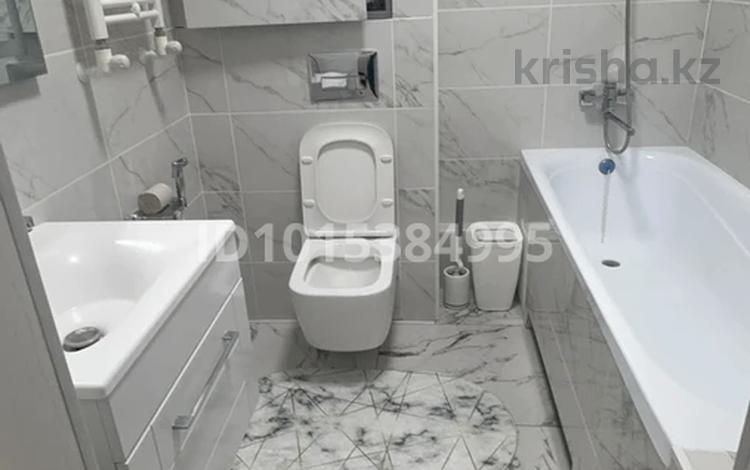 1-комнатная квартира · 42.1 м² · 5/5 этаж, проспект Победы 6А — Абай Сити за 14 млн ₸ — фото 2