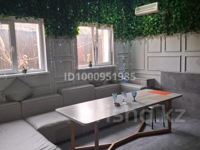 Бани, гостиницы и зоны отдыха · 550 м² за 1.2 млн ₸ в Алматы, Жетысуский р-н