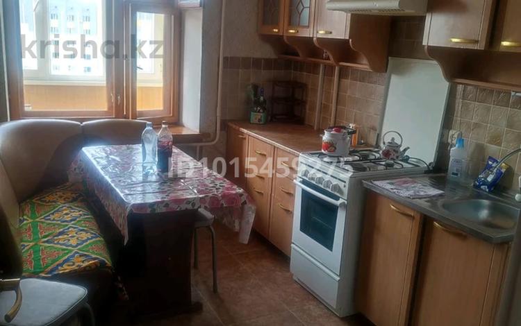 2-комнатная квартира · 52 м² · 8/9 этаж, проспект Абая 104/1 за 160 000 ₸ в Уральске — фото 2