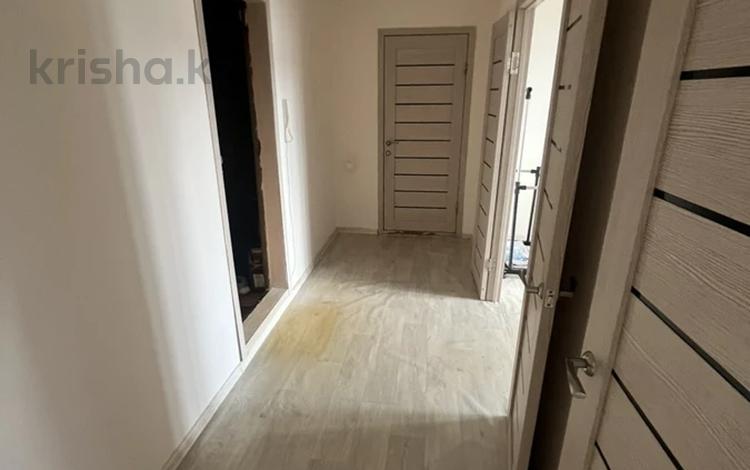 2-бөлмелі пәтер · 53 м² · 7/9 қабат, мкр Юго-Восток, Мкр Гульдер 1 12, бағасы: 17.4 млн ₸ в Караганде, Казыбек би р-н — фото 2