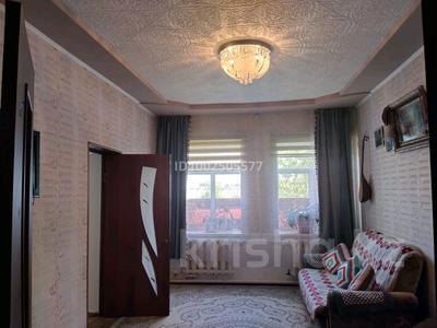 3-бөлмелі пәтер · 70 м² · 1 қабат, Сатпаева 8 — Сарыарқа, бағасы: 7.5 млн ₸ в Топаре