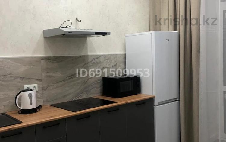 1-комнатная квартира, 40 м², 7/10 этаж помесячно, Култегин 13