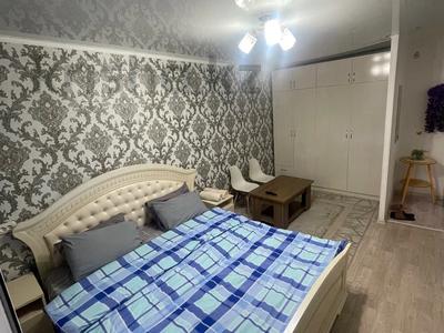 Аренда квартир посуточно в Жамбылской обл.: 1-комнатная квартира · 40 м² · 5/5 этаж, 2микрорайон 26 за 8 000 〒 1-комнатная квартира · 40 м² · 5/5 этаж, 2микрорайон 26 за 8 000 〒 в Таразе