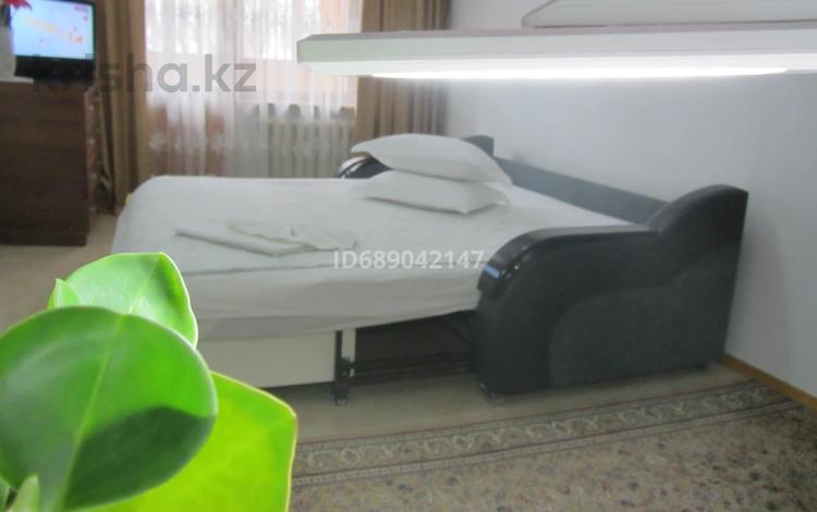 1-комнатная квартира · 33 м² · 2/5 этаж, проспект Абая 115 — Ауэзова за 8 000 〒 в Алматы, Алмалинский р-н — фото 2