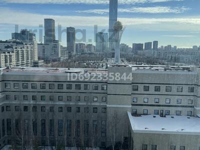 2-комнатная квартира, 71 м², 11/13 этаж, Сарайшык 34/5 за 71 млн 〒 в Астане, Алматы р-н