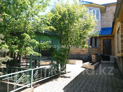 Жеке үй · 6 бөлме · 375 м², Карбая Мусабаева 27, бағасы: 80 000 ₸ в Бурабае