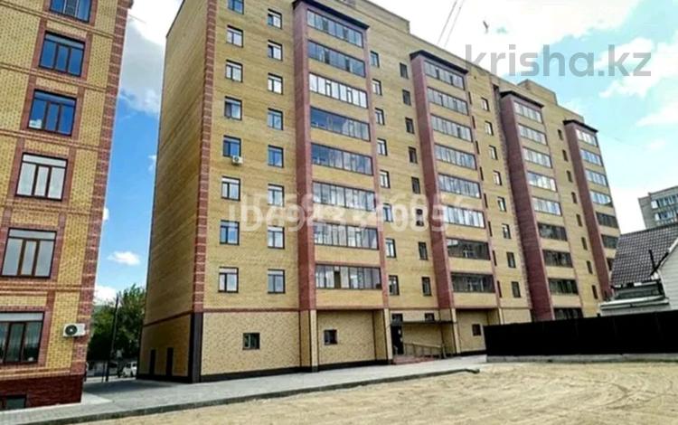1-бөлмелі пәтер · 43.9 м² · 9/9 қабат, Жамакаева 163 Б — 21 аптеки, бағасы: 29 млн ₸ в Семее — фото 2