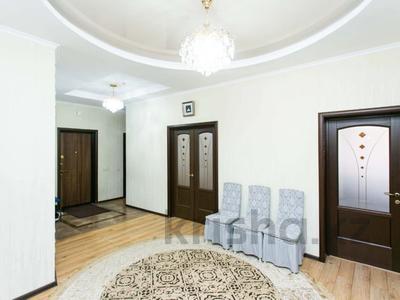 4-комнатная квартира, 140 м², 2/10 этаж, Момышулы 2в за 55 млн 〒 в Астане, Алматы р-н