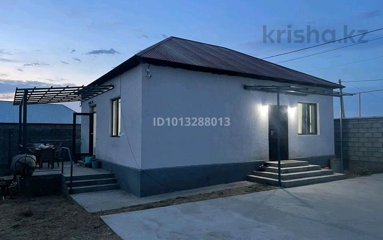 Отдельный дом · 3 комнаты · 70 м² · 8 сот., мкр Асар-2 за 37 млн ₸ в Шымкенте, Абайский р-н — фото 2