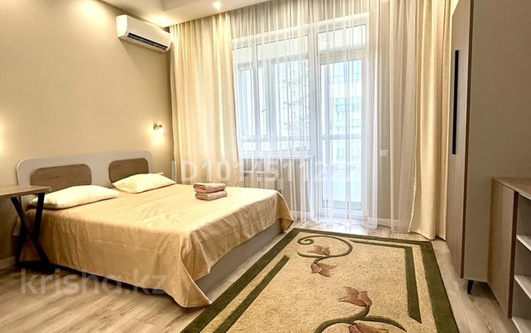 1-комнатная квартира · 37 м² · 8/12 этаж, Сейфуллина — Макатаева за 380 000 ₸ в Алматы, Алмалинский р-н — фото 2