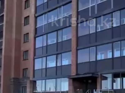 2-бөлмелі пәтер · 54 м² · 7/9 қабат, Валиханова, бағасы: 160 000 ₸ в Петропавловске