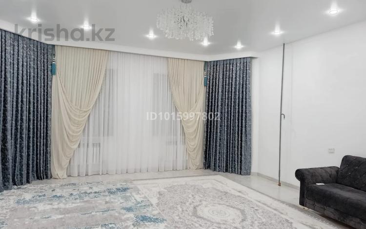 1-комнатная квартира · 67 м² · 3/7 этаж, Жалын мкр 2 — ЖК МҰРА Car city артында орналаскан 1 нші қатарда жолға қарап тұрған.. за 25 млн ₸ в Жанаозен — фото 4