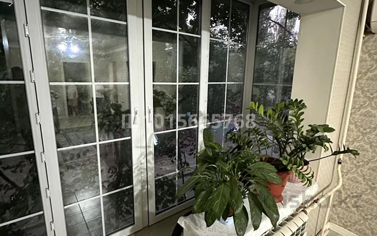 2-бөлмелі пәтер · 44.5 м² · 2/4 қабат, Уалиханова 24 — Центральный мечеть, бағасы: 350 000 ₸ в Алматы, Медеуский р-н — фото 2