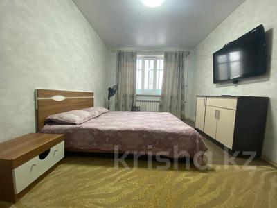 1-бөлмелі пәтер · 37 м² · 1/5 қабат, Сазды-2, Марат Оспанова 58, бағасы: 8 000 ₸ в Актобе, Сазда-2 