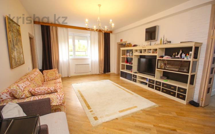 3-бөлмелі пәтер · 135 м² · 4/7 қабат, мкр. Мирас 157, бағасы: 119 млн ₸ в Алматы, Бостандыкский р-н — фото 2