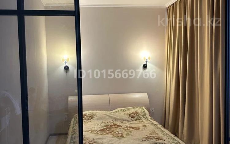 2-комнатная квартира · 64 м² · 2/8 этаж, Достык 14 за 39.5 млн ₸ в Астане, Есильский р-н — фото 2