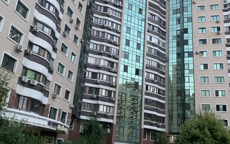 1-комнатная квартира · 51 м² · 8/16 этаж, Айманова 140 за 300 000 ₸ в Алматы, Бостандыкский р-н — фото 23