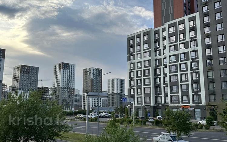 2-бөлмелі пәтер · 64 м² · 9/9 қабат, Казыбек би 9/1, бағасы: 55 млн ₸ в Астане, Нура р-н — фото 2