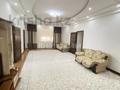 Дом · 5 комнат · 400 м², Кадыржанова 66 — На против коктем гранд коттеджный городок за 70 000 〒 в Талдыкоргане