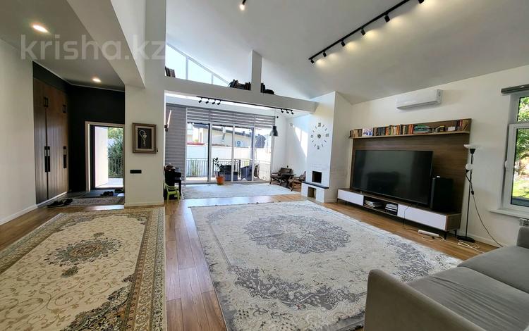 Отдельный дом · 5 комнат · 240 м² · 12 сот., мкр Ерменсай за 190 млн 〒 в Алматы, Бостандыкский р-н — фото 12