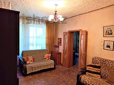 2-комнатная квартира, 45 м², 1/2 этаж, Санаторная — Медицинская за 6.5 млн 〒 в Караганде, Алихана Бокейханова р-н