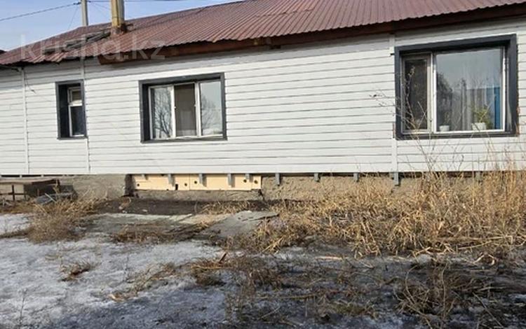 Отдельный дом · 3 комнаты · 79 м² · 5.5 сот., Терешковой 5 за 15 млн ₸ в Семее — фото 2